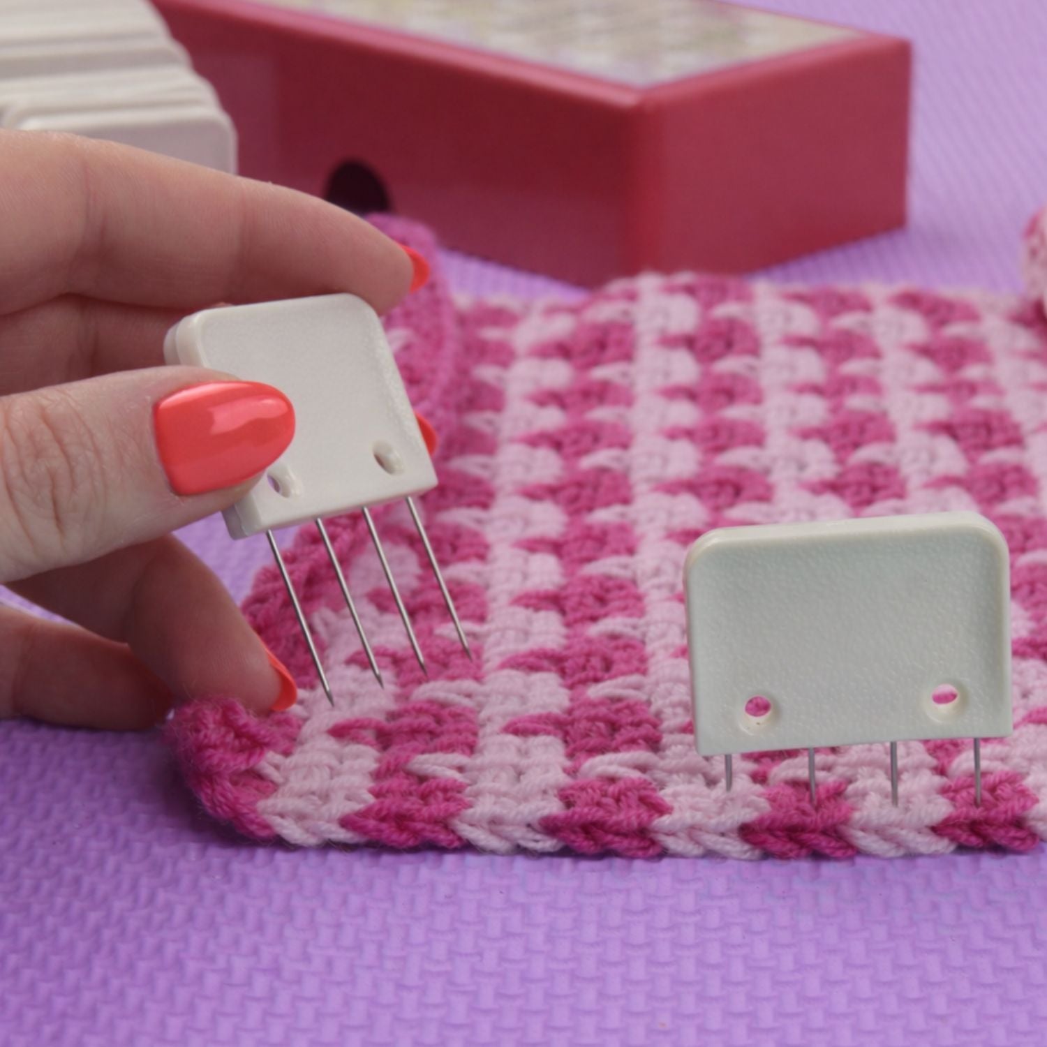 Tricot, crochet : bien bloquer son ouvrage