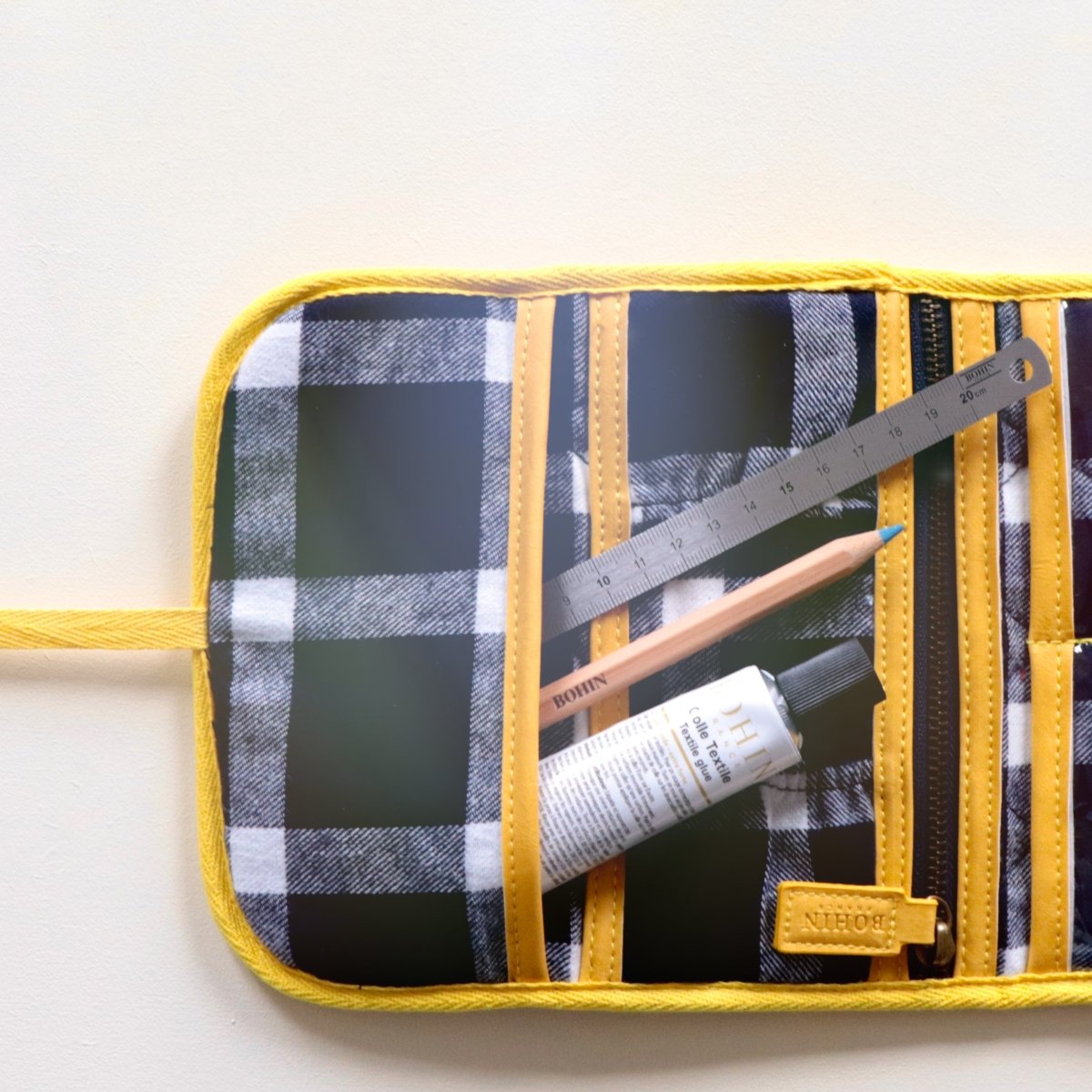 Trousse de couture motif tartan - Image 3