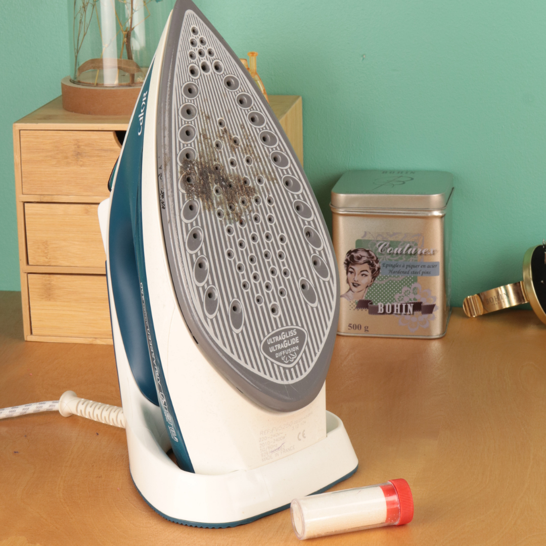Iron cleaner