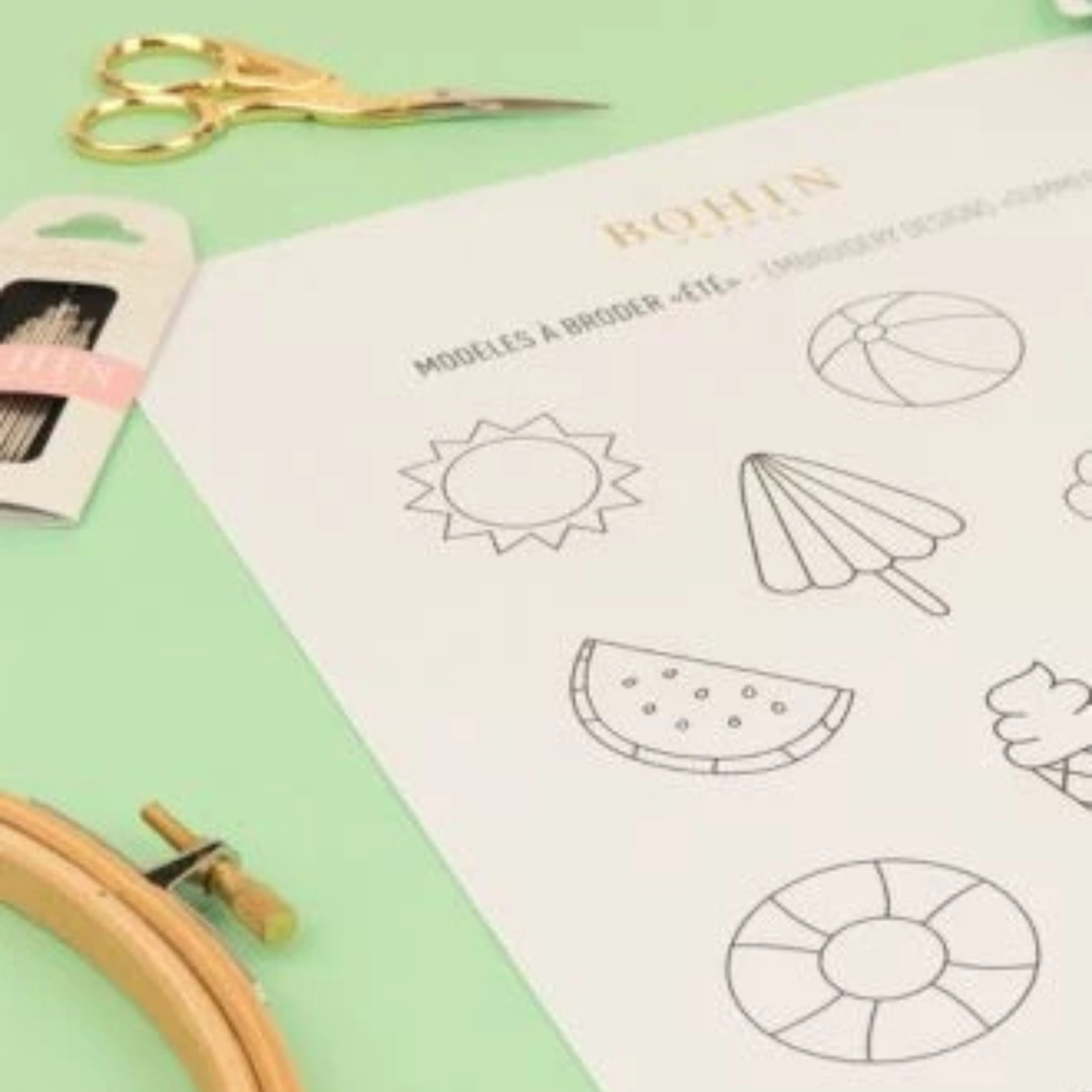 Modèles à broder d'été