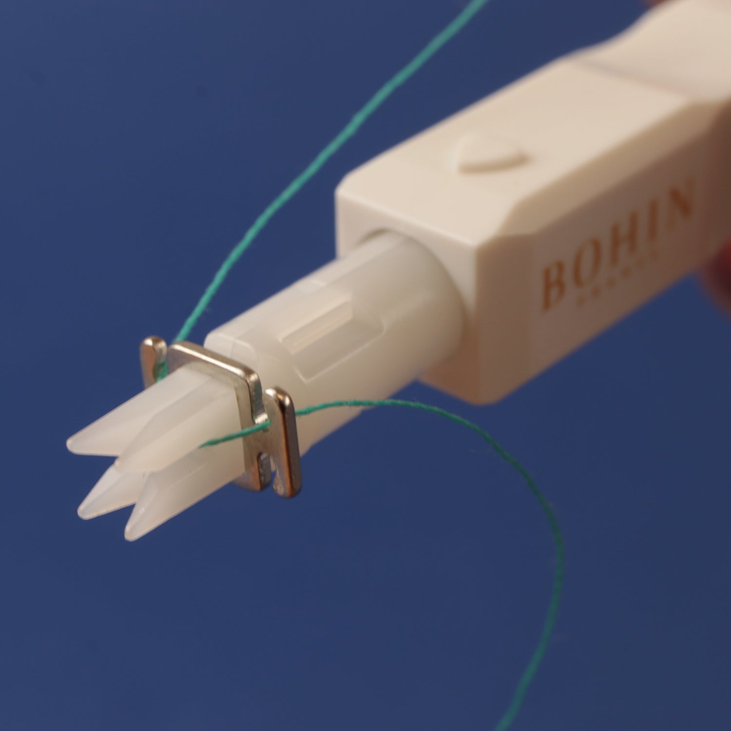 Needle threader for sewing machine