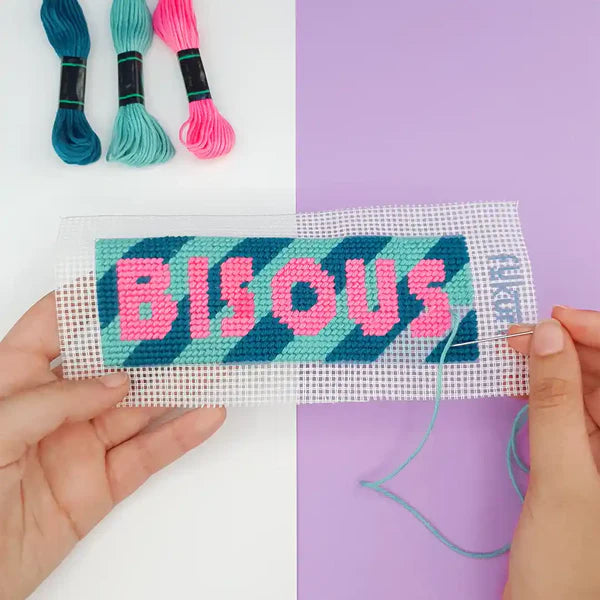 Fukuri - Cross-stitch Bookmark Kit - Kisses
