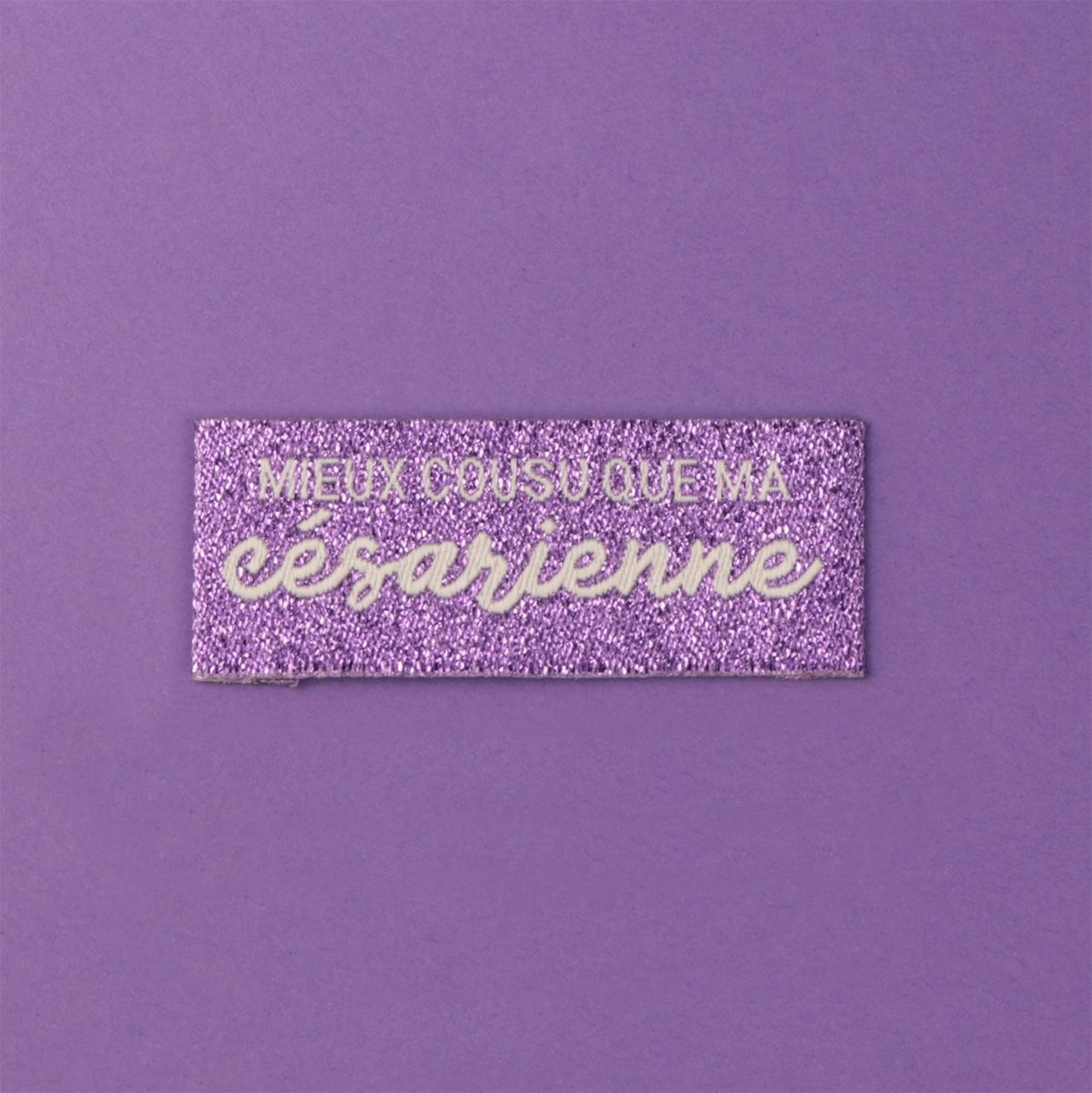 Étiquettes tissées à coudre « mieux cousu que… »