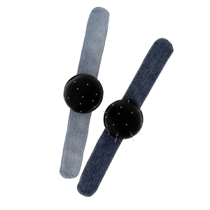 Bracelet porte épingles noir ajustable en jeans upcyclé