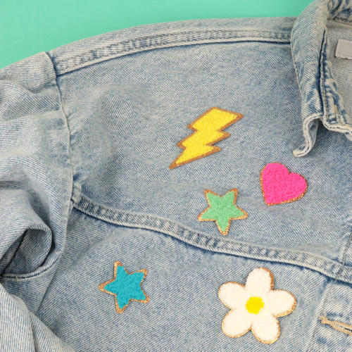 Fluffy iron-on patches – Soft texture & gold trim